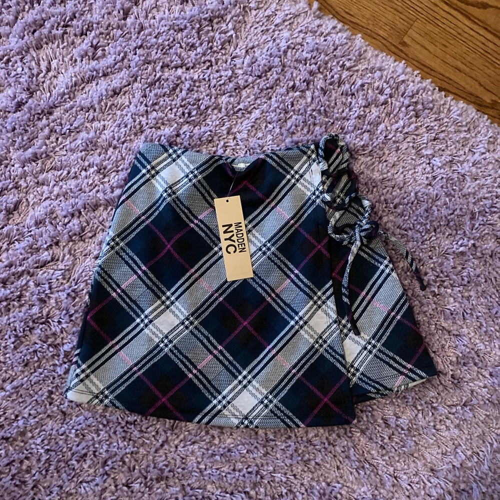 NWT Skirt